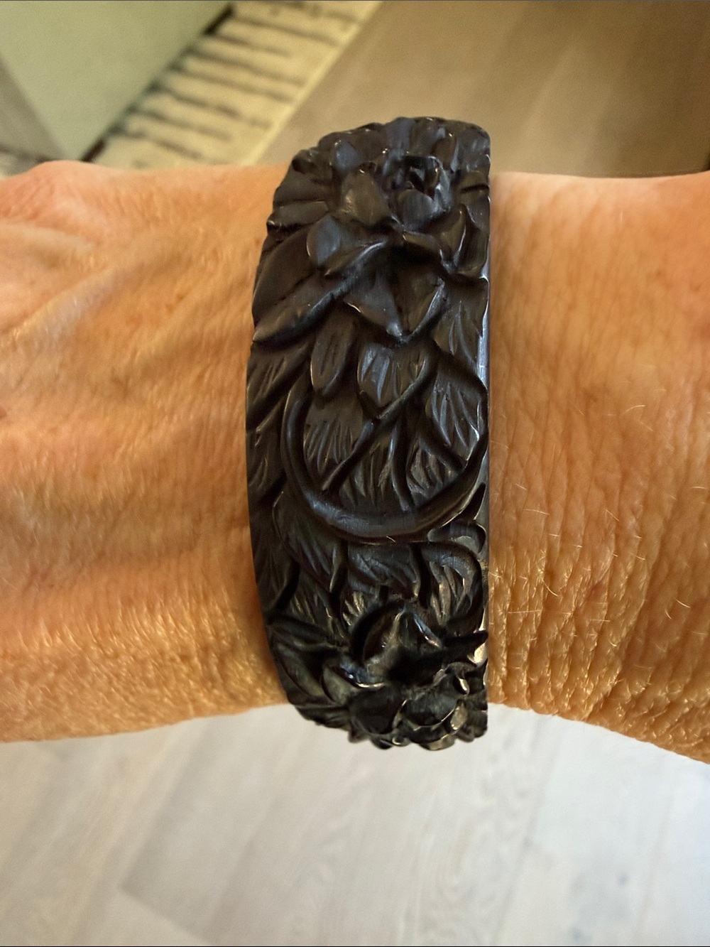 Plastic carved Bracelet-Purchased at Chan Luu showroom - Picture 7 of 7